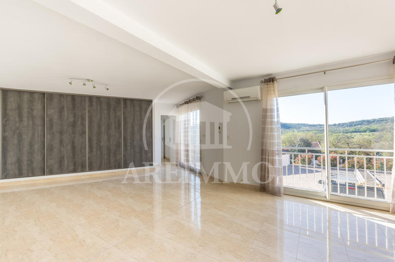 Maison - 160 m² - 4 pièces