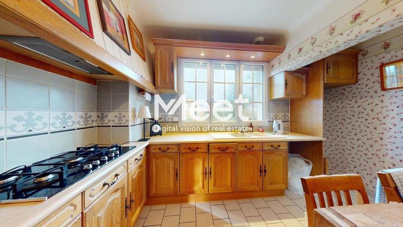 Pavillon - 316 m² - 12 pièces