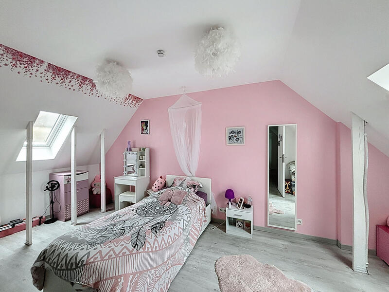 Maison - 115 m² - 5 pièces