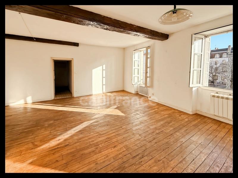 Immeuble - 321 m² - 14 pièces