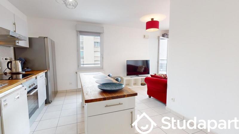 Chambre - 9 m² - 1 pièce