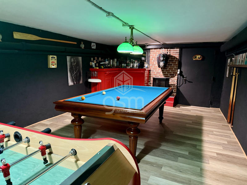 Villa - 280 m² - 7 pièces