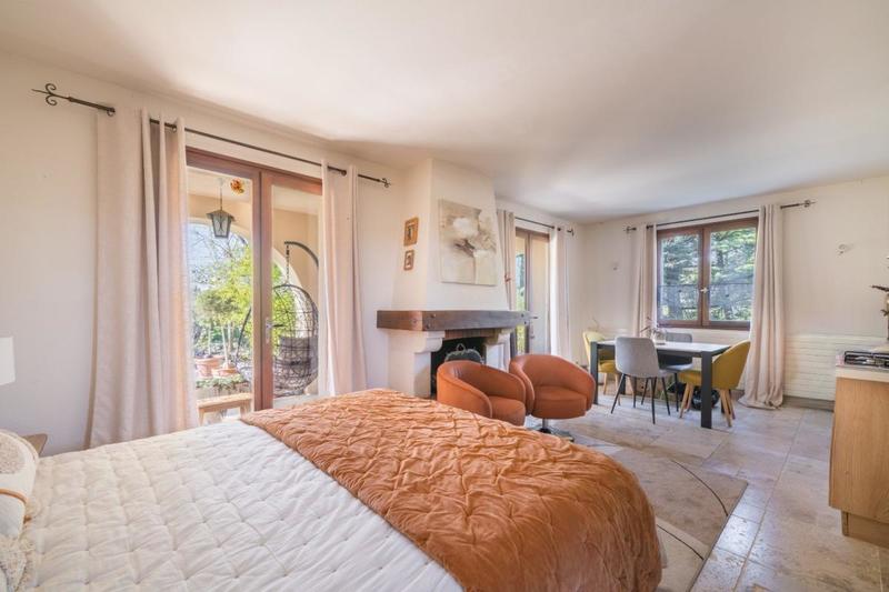 Maison - 159 m² - 6 pièces