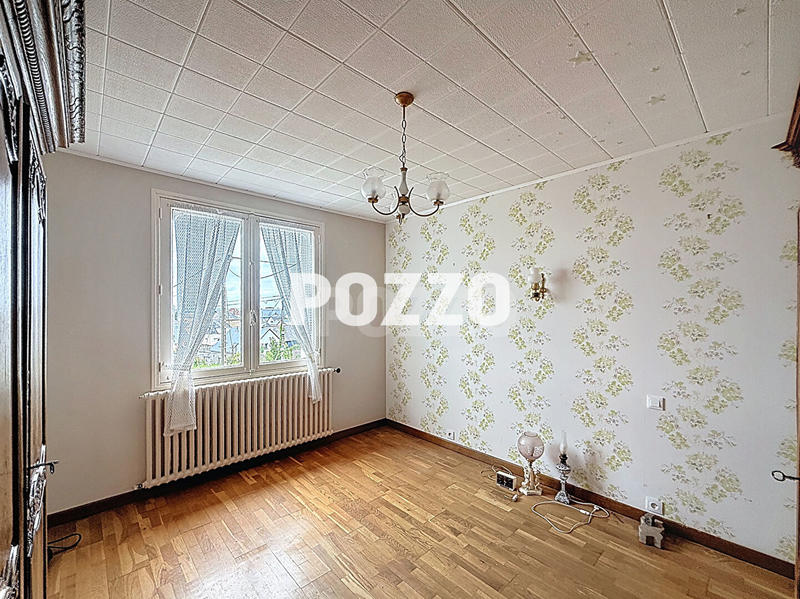 Maison - 120 m² - 6 pièces