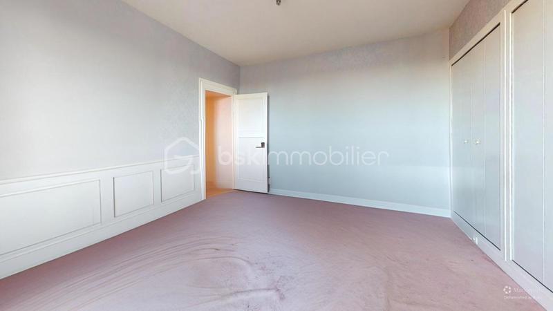 Appartement - 98 m² - 4 pièces