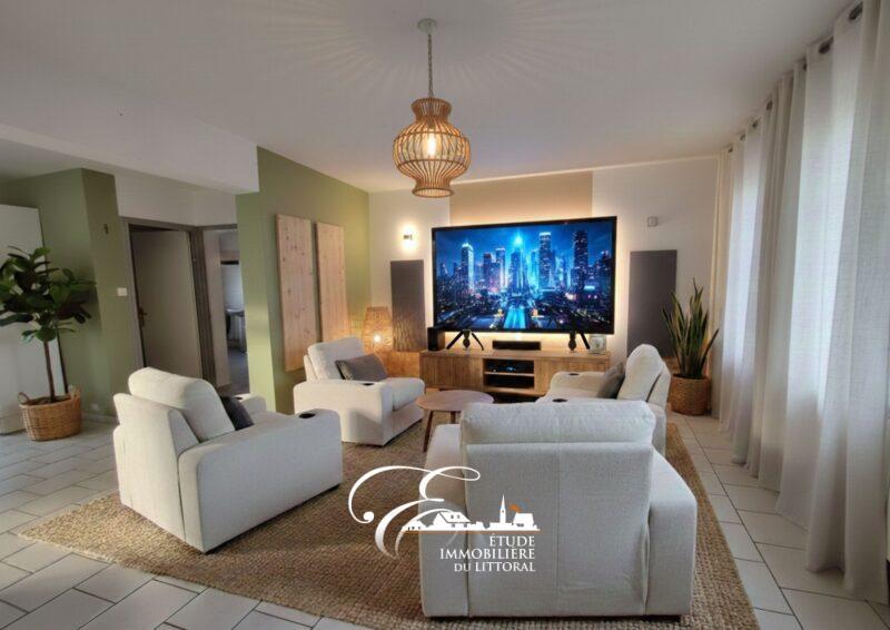 Maison - 180 m² - 10 pièces