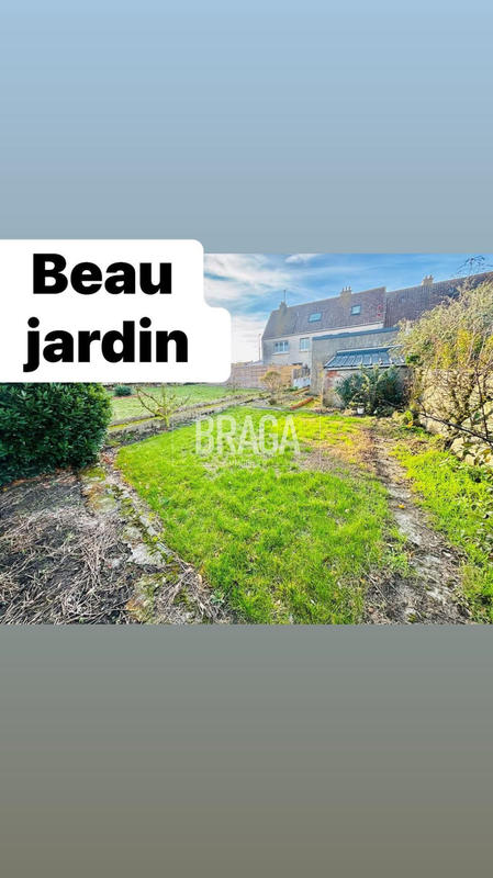 Immeuble - 210 m² - 9 pièces