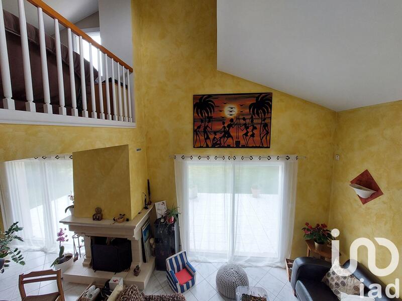 Maison - 120 m² - 5 pièces