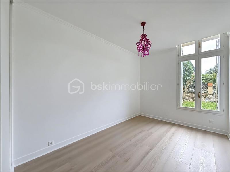 Appartement - 128 m² - 6 pièces