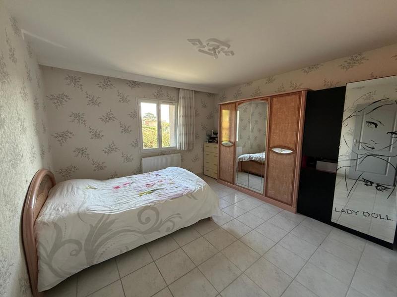 Maison - 159 m² - 7 pièces