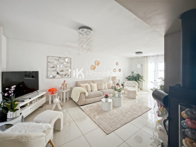 Maison - 125 m² - 6 pièces