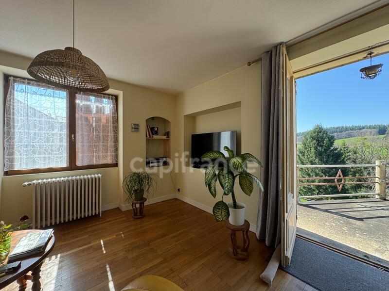 Maison - 156 m² - 5 pièces