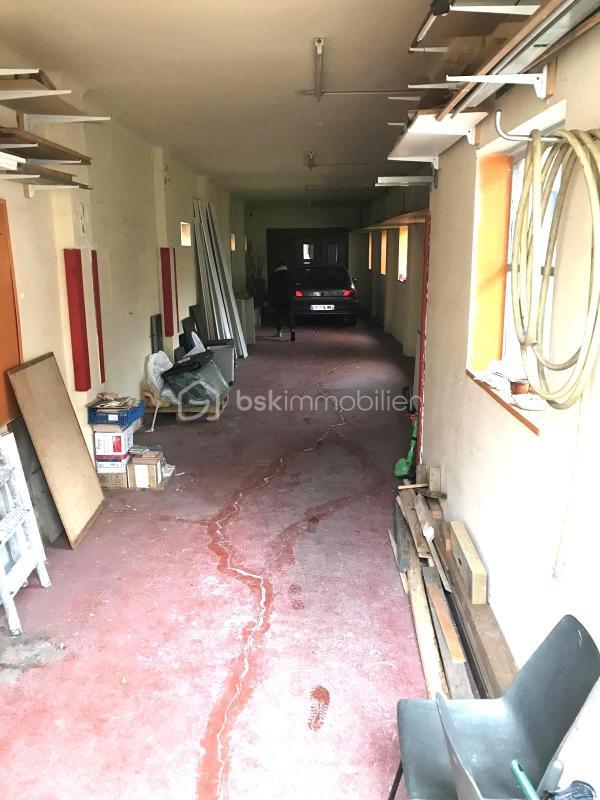 Local commercial - 48 m² - 1 pièce