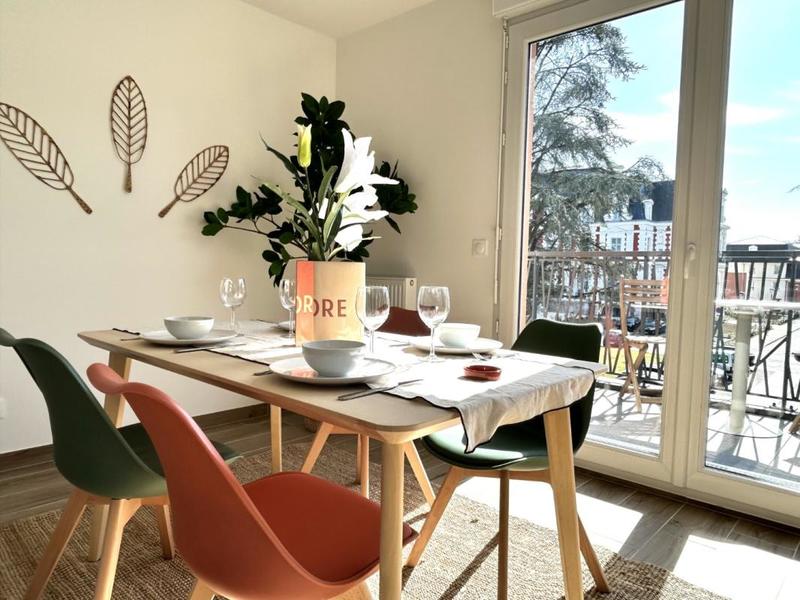 Chambre - 9 m² - 1 pièce