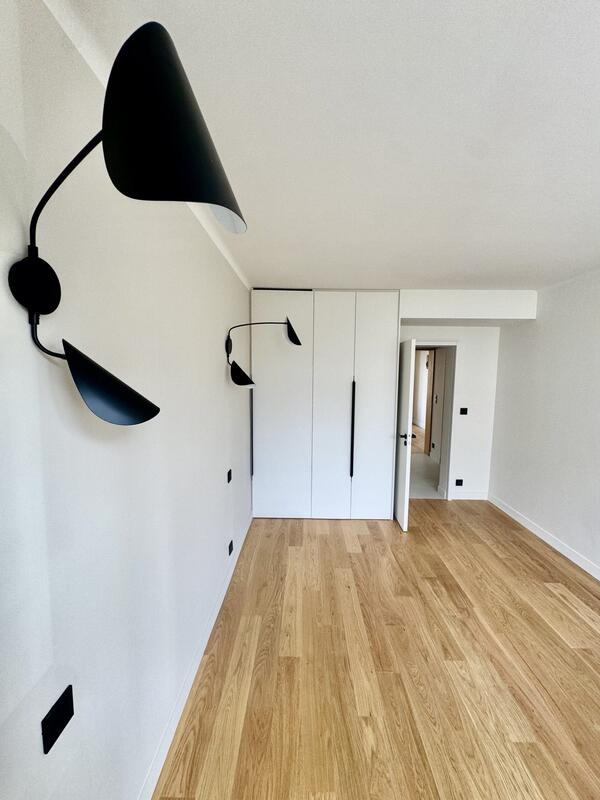 Appartement - 100 m² - 4 pièces