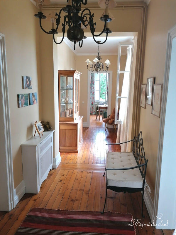 Maison - 400 m² - 10 pièces