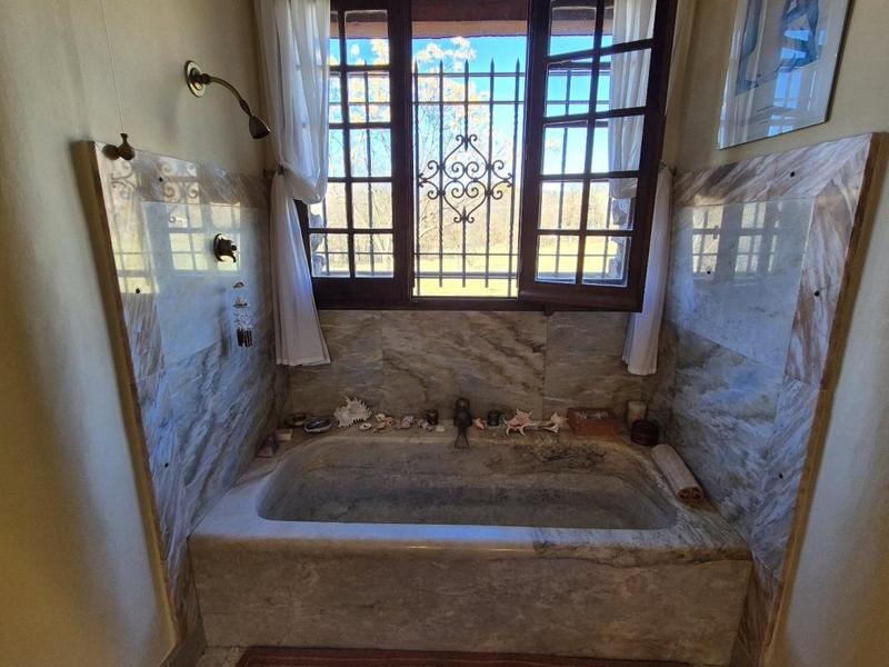 Demeure - 308 m² - 10 pièces