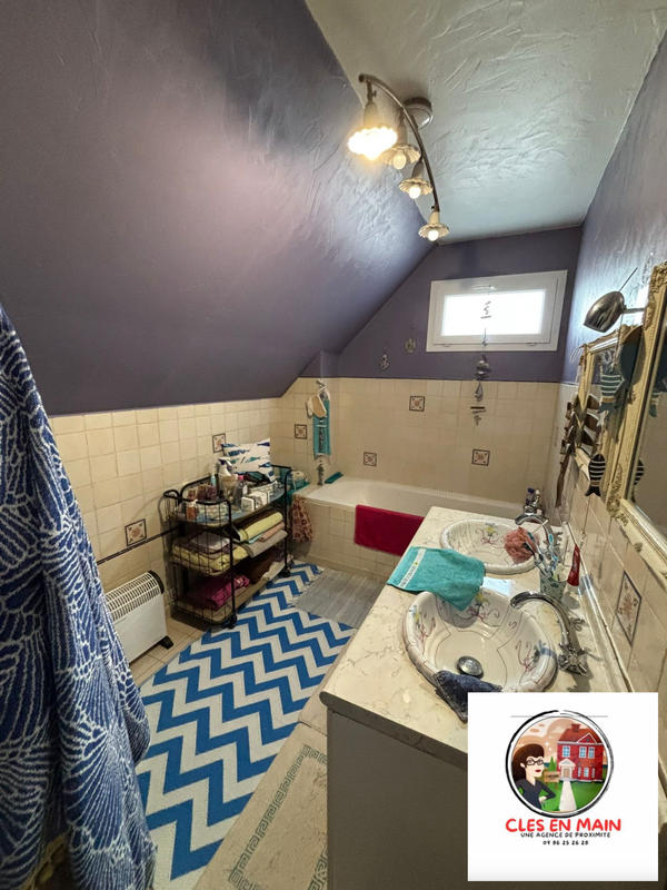 Maison - 90 m² - 5 pièces