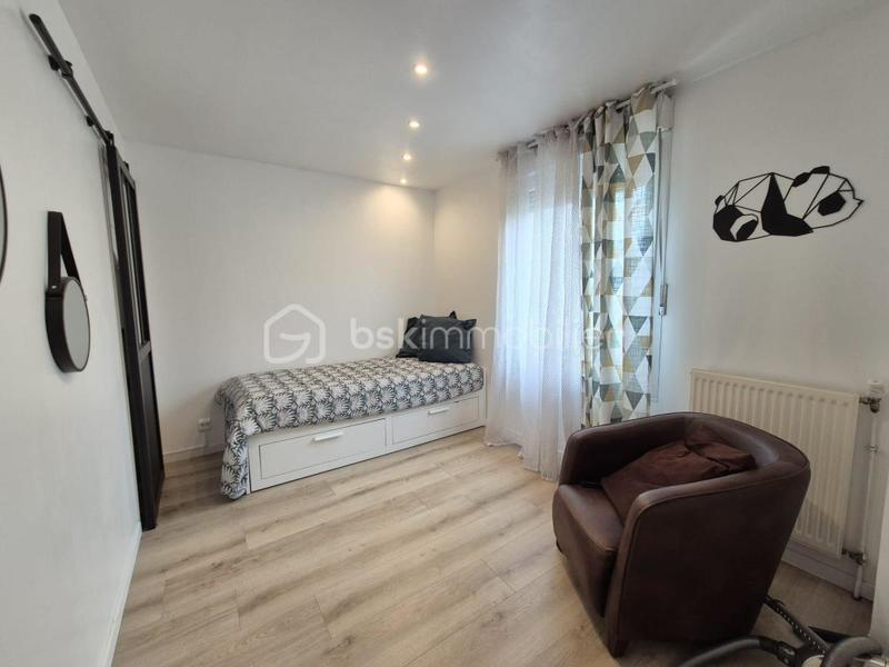 Maison - 103 m² - 6 pièces