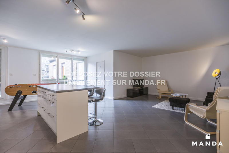 Chambre - 10 m² - 5 pièces