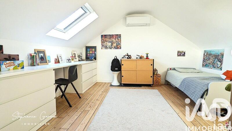 Maison - 147 m² - 8 pièces