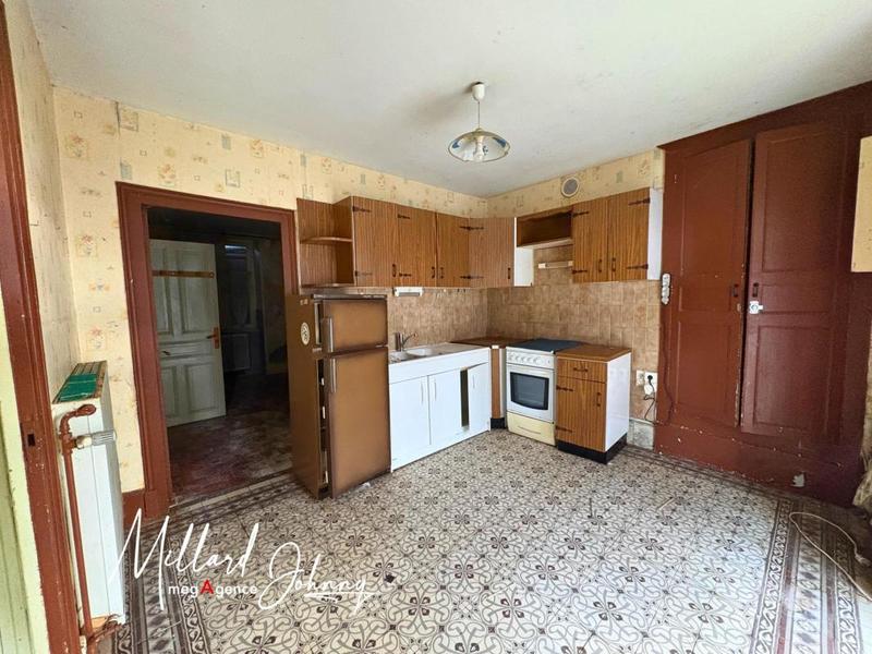 Maison - 161 m² - 8 pièces