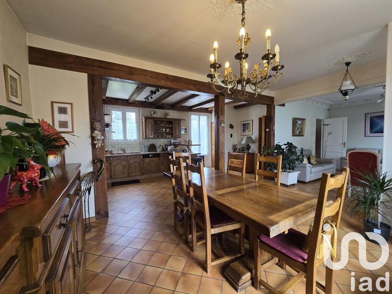 Maison - 98 m² - 5 pièces