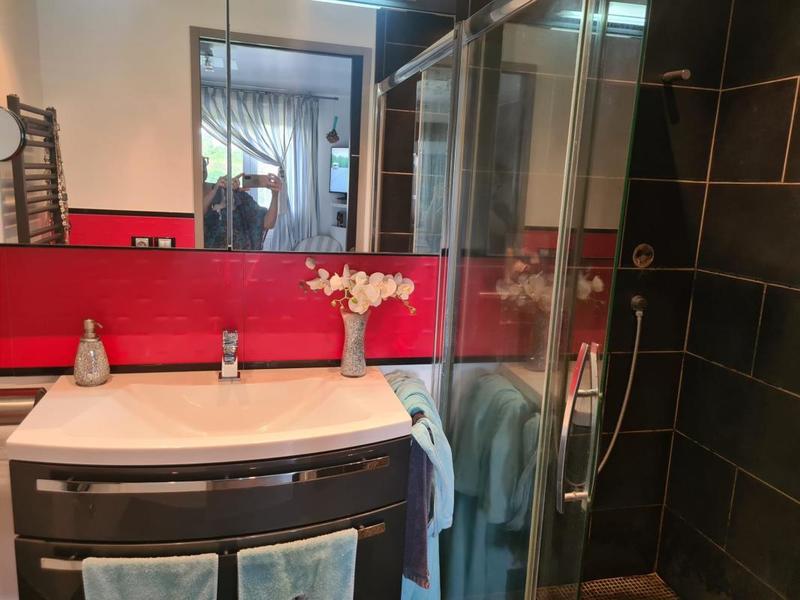 Appartement - 81 m² - 4 pièces