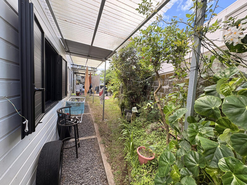 Maison - 147 m² - 10 pièces