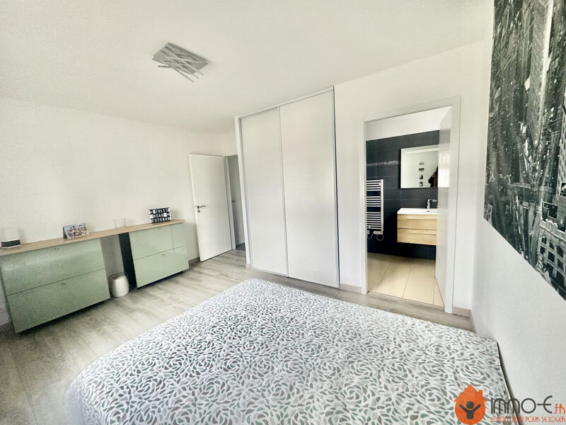 Maison - 166 m² - 5 pièces