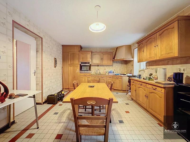 Maison - 93 m² - 4 pièces