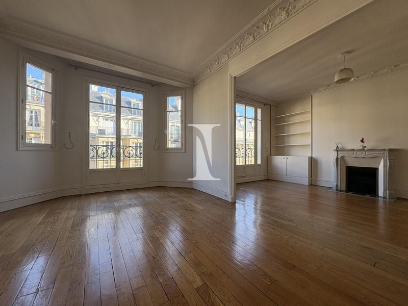 Appartement - 136 m² - 5 pièces