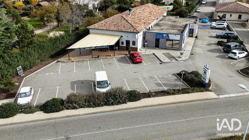Local commercial - 151 m²
