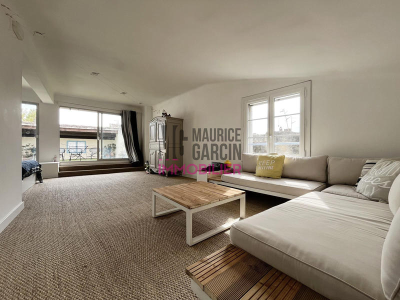 Maison - 180 m² - 6 pièces