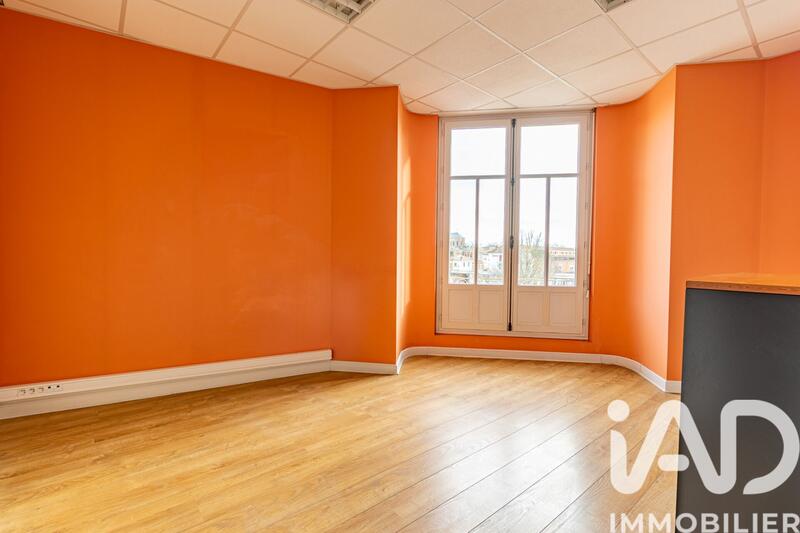 Appartement - 80 m² - 5 pièces