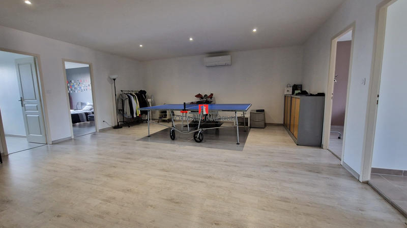 Maison ancienne - 290 m² - 7 pièces