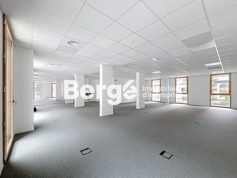 Bureau - 259 m²
