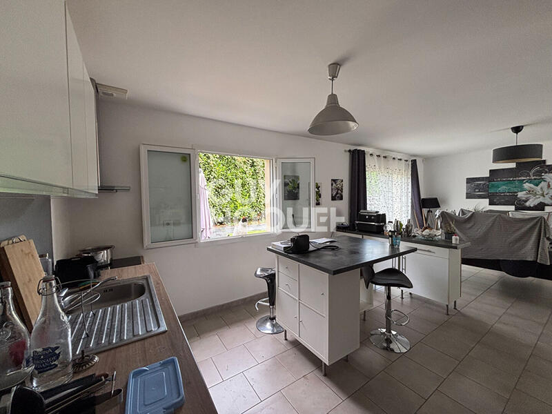 Maison - 95 m² - 4 pièces