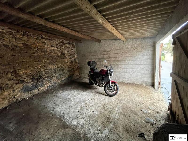 Parking / Garage - 19 m²