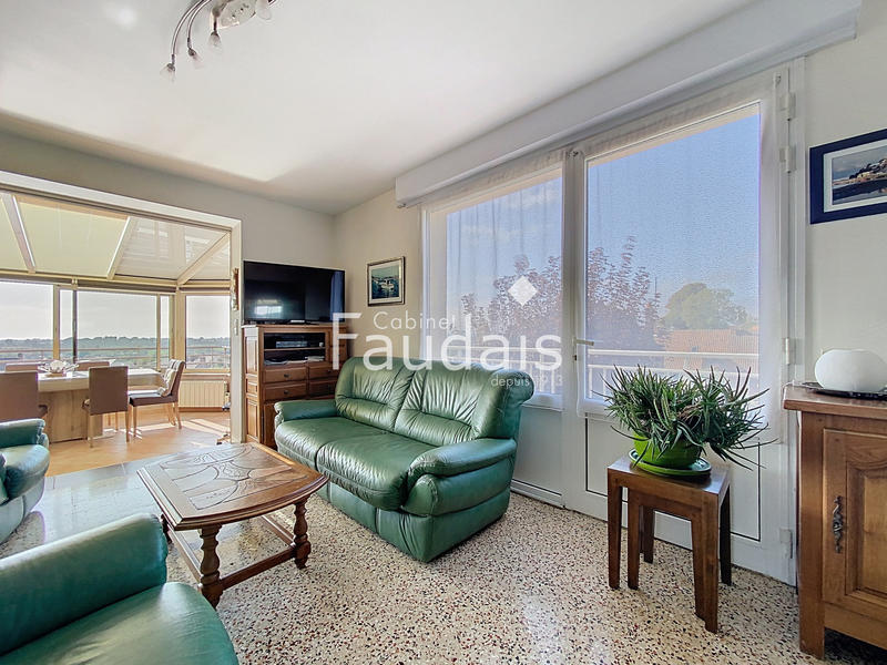 Maison - 105 m² - 6 pièces