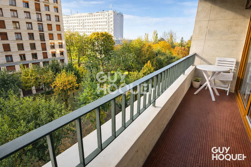 Appartement - 85 m² - 5 pièces