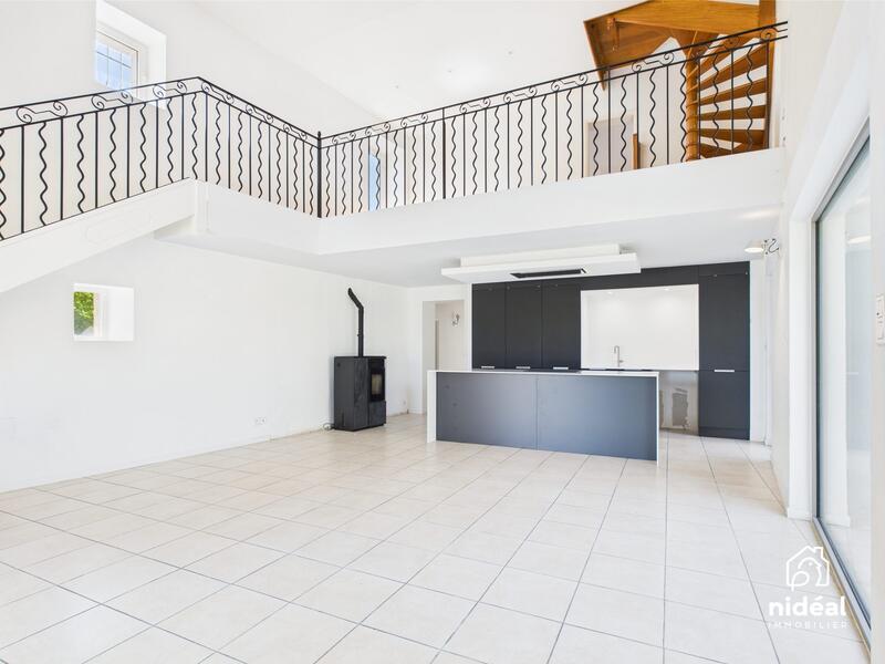 Maison ancienne - 166 m² - 7 pièces