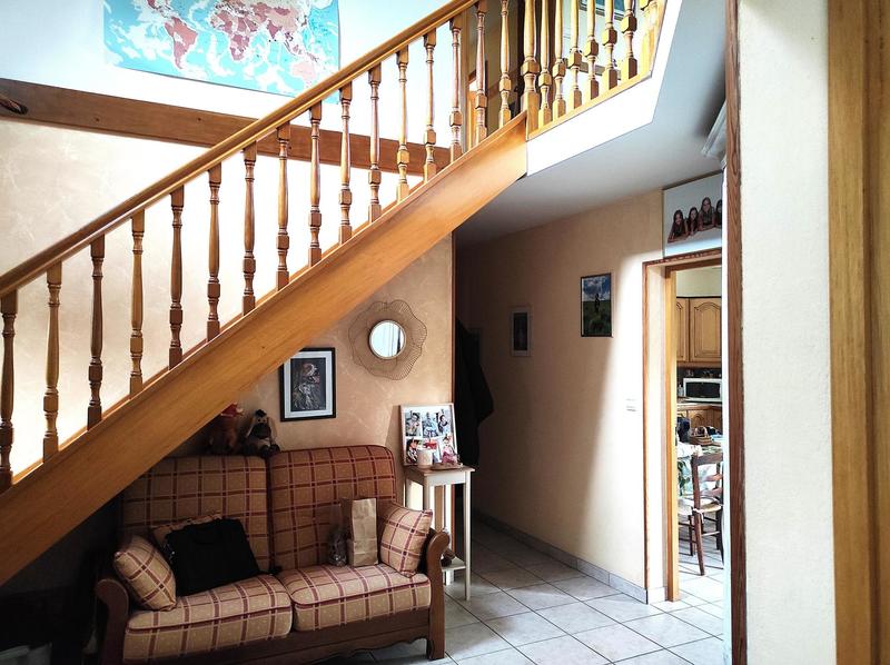 Maison - 180 m² - 7 pièces