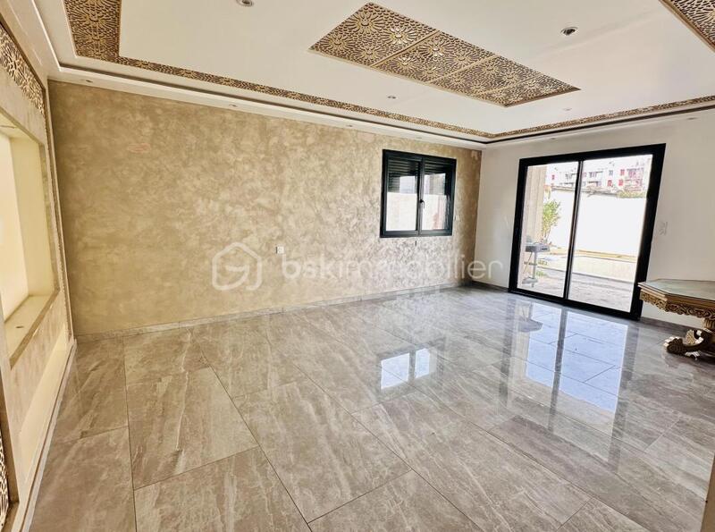 Maison - 151 m² - 7 pièces