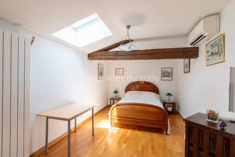 Maison - 244 m² - 6 pièces