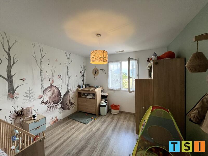 Maison - 128 m² - 4 pièces