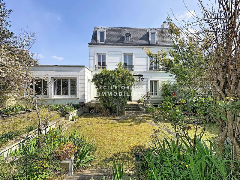 Maison - 133 m² - 6 pièces