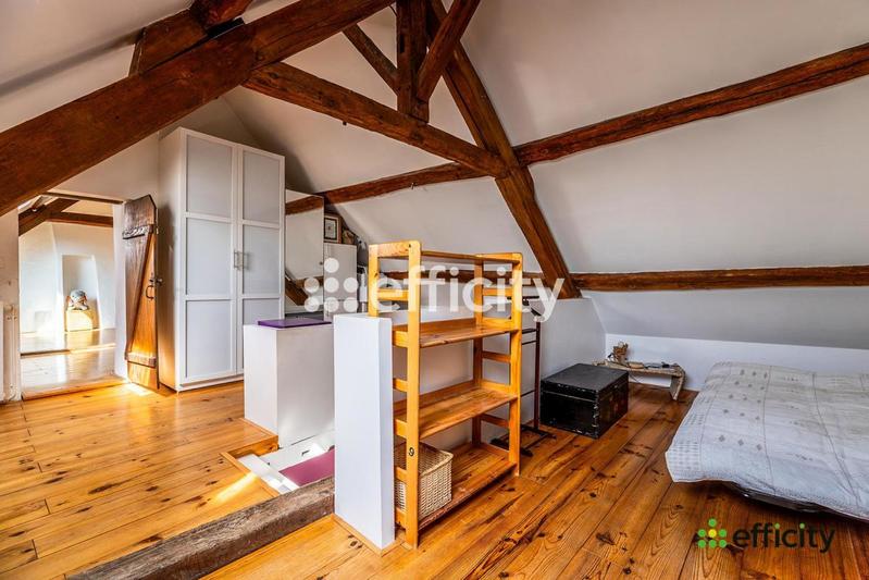 Maison - 153 m² - 6 pièces