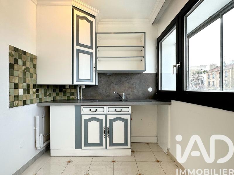 Studio - 30 m² - 1 pièce