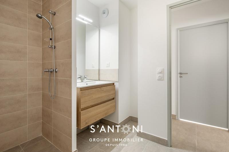 Appartement - 60 m² - 3 pièces